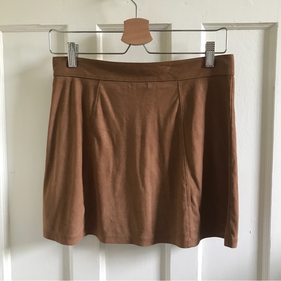 American Eagle suede skirt - Picture 4 of 4